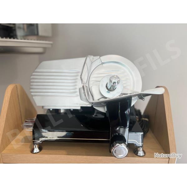 TRANCHEUR A GRAVITE COURROIE LAME � 200 MM - 132 W - NOIR