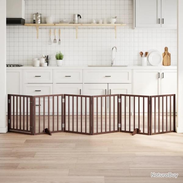 Barri�re pour chiens avec porte 6 panneaux bois de peuplier