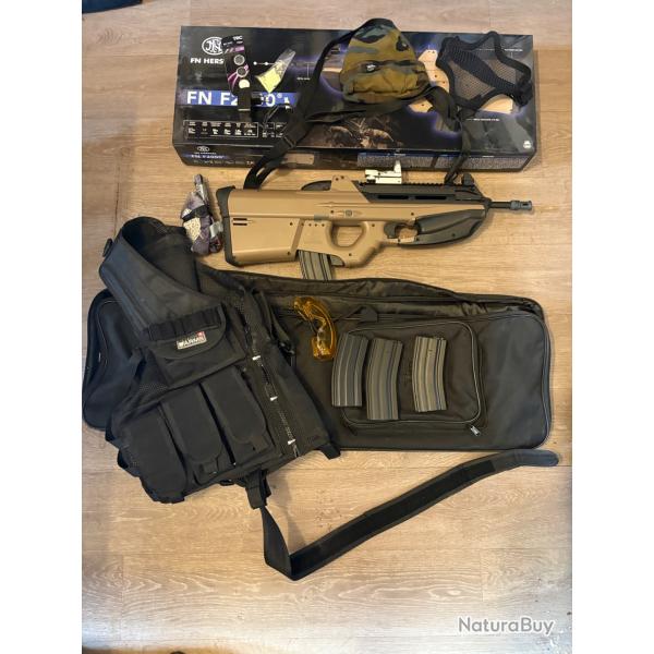 Lot �quipement Airsoft  1 r�plique FN f2000 Herstal