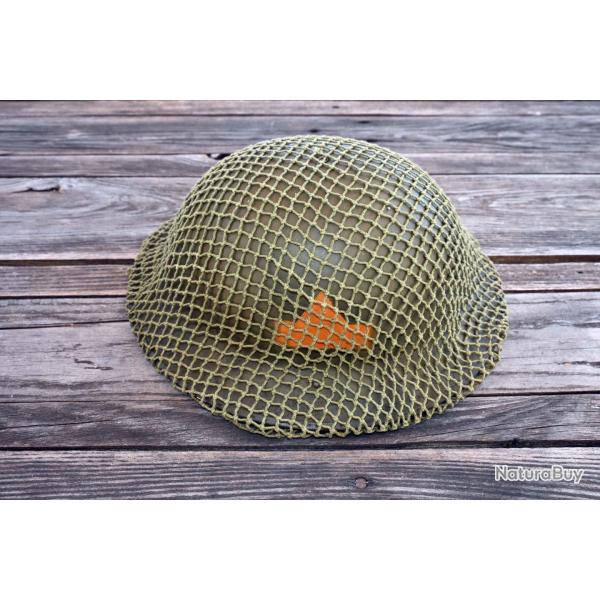 Casque arm�e Belge MK2 apr�s guerre avec couvre casque Anglais.