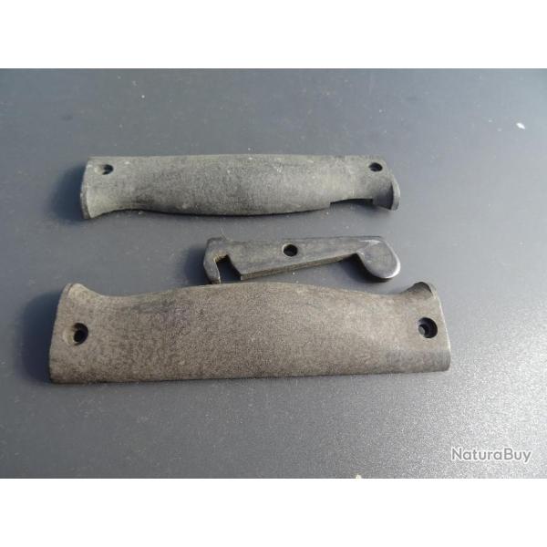 Plaquettes de poign�e de ba�onnette  de FSA 49/56 avec son verrou