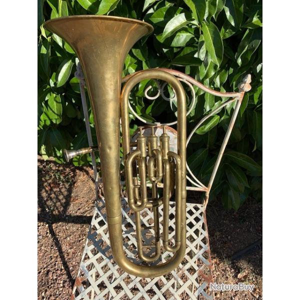 Trompette  ????  sign�  P. Gauti� et cie Fournisseur de l'arm�e