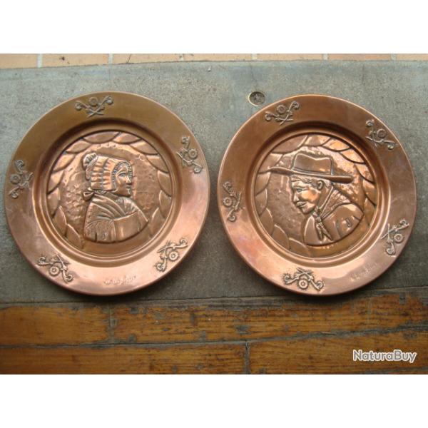 ASSIETTES EN CUIVRE VILLE SALLES CURAN  AVEYRON
