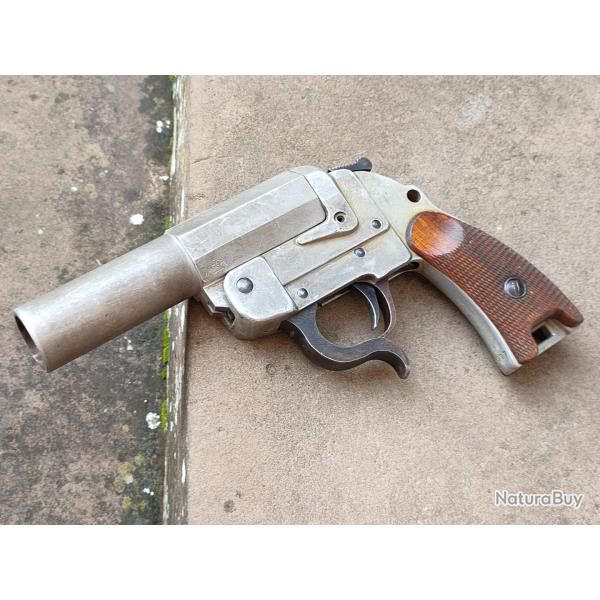 Rare pistolet lance fus�e allemand Heym calibre 4