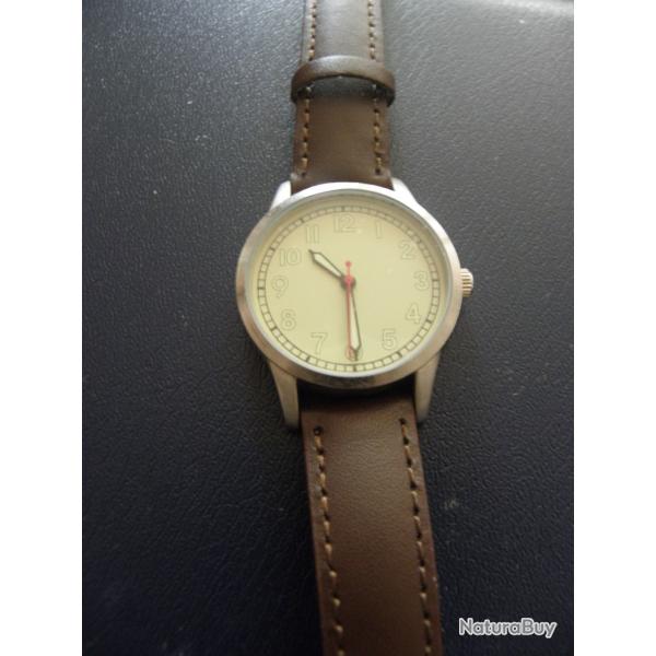 eagle moss collections montre d'astronaute 1950's mouvement � quartz de pr�cision pile neuf (r�pliqu