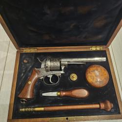 Coffret deluxe revolver a broche 12mm