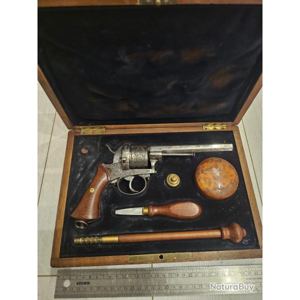 Coffret deluxe revolver a broche 12mm