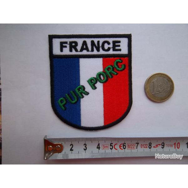 cusson humour patriotique France insigne collection