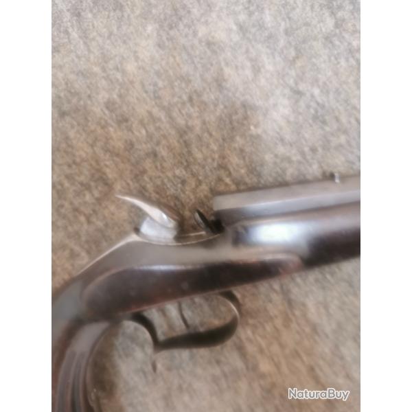 Pistolet de salon ann�es 1900 calibre 6 mm.