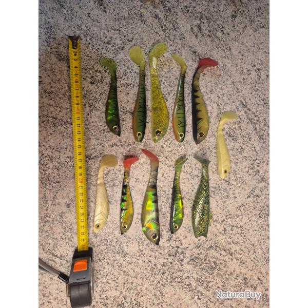 Lot 11 leurres souples
