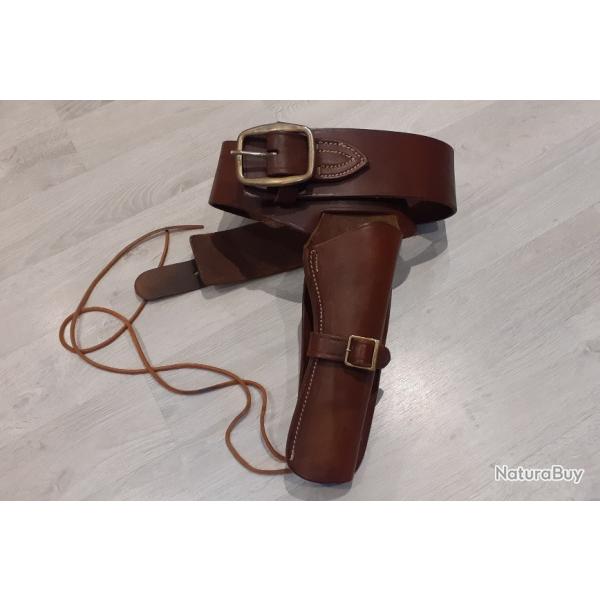 Buscadero droitier Gil Holsters