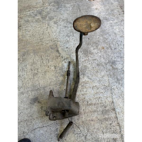 P�dalier complet Dodge W