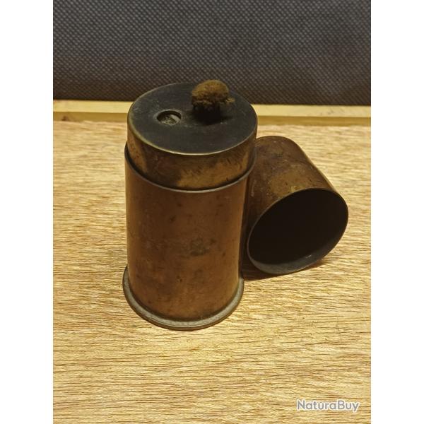 Beau briquet de poilu grand format - art de tranch�e WW1 - douille obus 37 mm