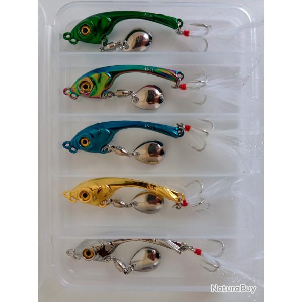Ensemble de 5 leurres de pche en alliage de zinc avec boite. Neufs.