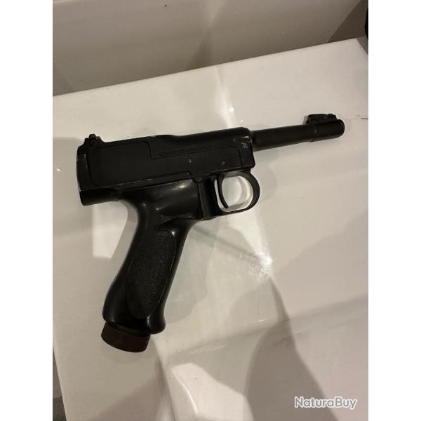 Slavia APP 661 Pistolet CO2 semi-automatique Cal. 4,5 mm