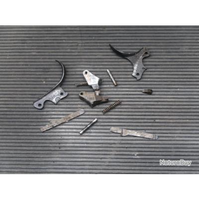 LOT DE GÂCHETTES LOT4 - Pièces détachées d'armes non classées (9050401