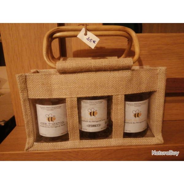 Trio de trois pots de miel de 500g dans un panier en toile de jute avec poign�e bois
