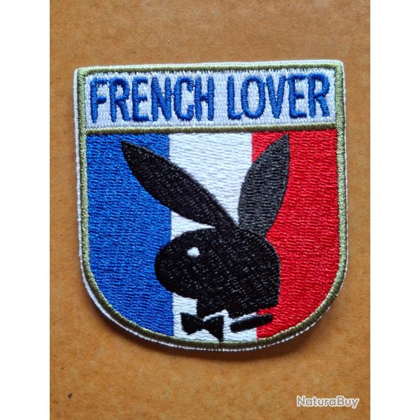 Ecusson patch FRENCH LOVER brod Drapeau FRANCE et lapin PLAYBOY  sur scratch