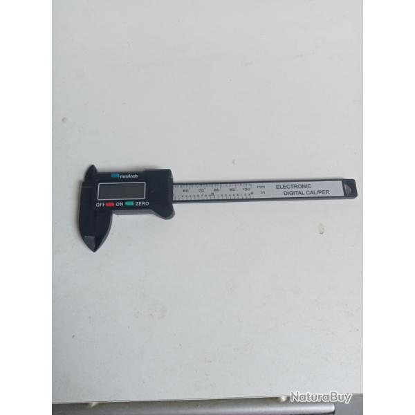 pied a coulisse digital avec pile inclus