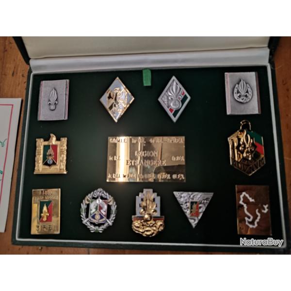 Prestigieux coffret d'insignes l�gion �trang�re