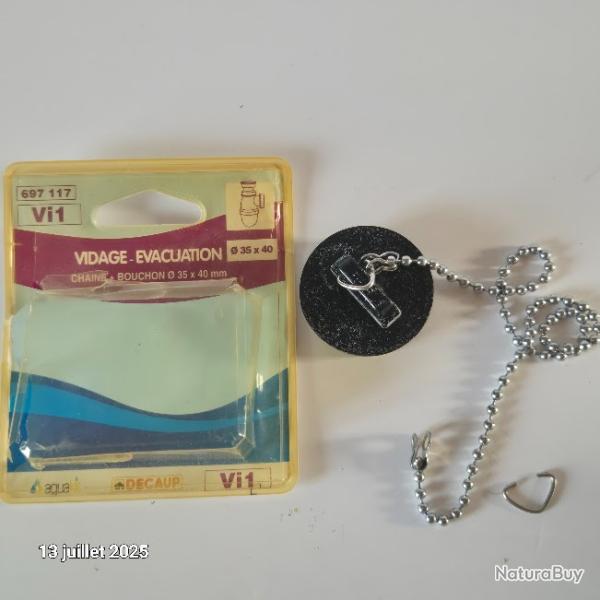 Bouchon �vier  pvc noir avec cha�nette perl�e