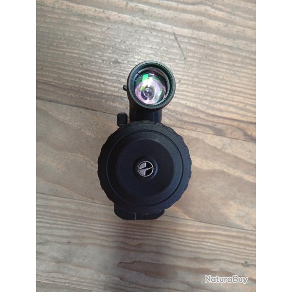 AMPLIFICATEUR DE LUMIERE PULSAR  FORWARD FN 455 CLIP ON