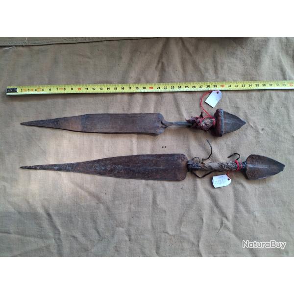 Souvenir d'Afrique : Important lot de couteaux de parade Africain anne 1900