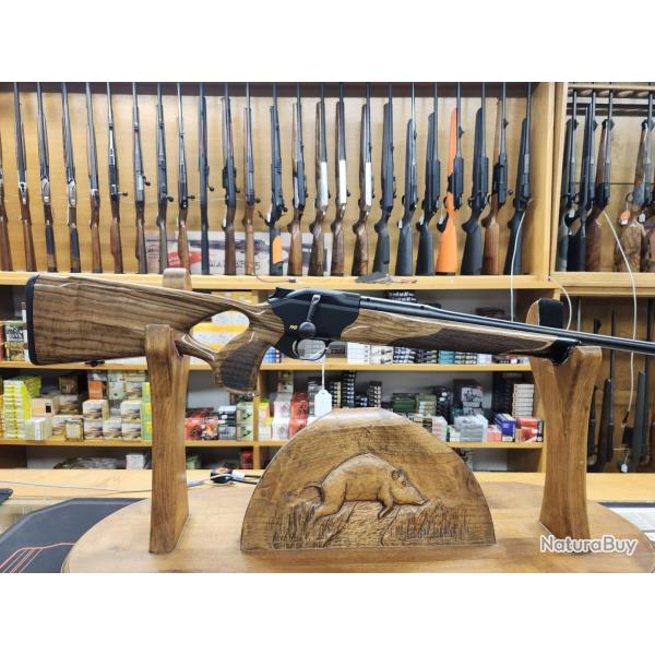 BLASER R8 SUCCES GRADE 4 300 win mag canon sans organe de vis�e, filet�