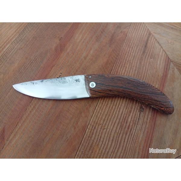 Couteau forg� pliant deux clous en Cocobolo