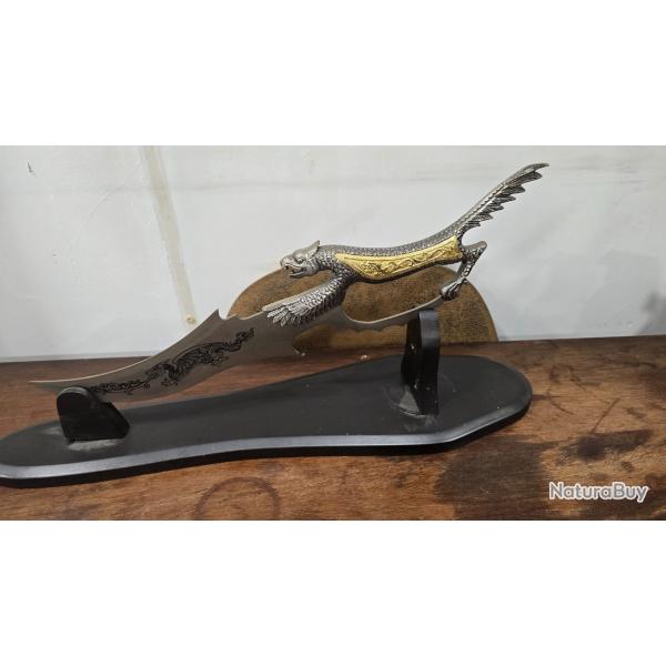 Grand couteau decoration fantastique