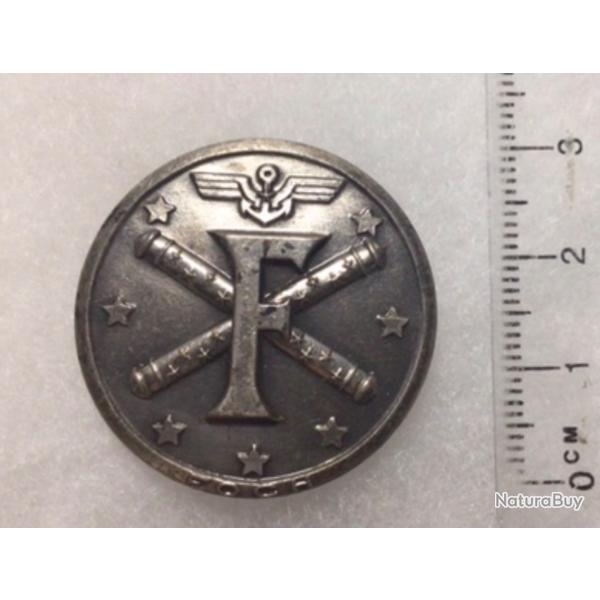 FRANCE MARINE - INSIGNE PORTE-AVIONS FOCH Fab. Arthus Bertrand Tr�s bon �tat