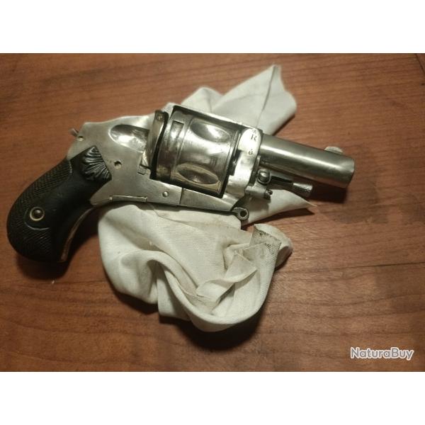 Superbe bulldog nickel� 320