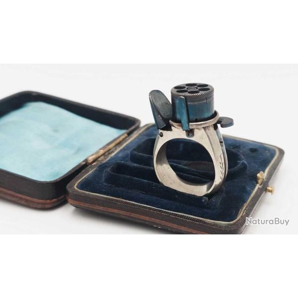 BAGUE REVOLVER � LE PETIT PROTECTOR � 6 COUPS CALIBRE 4.5MM A BROCHE Tr�s bon  XIX eme Categorie D