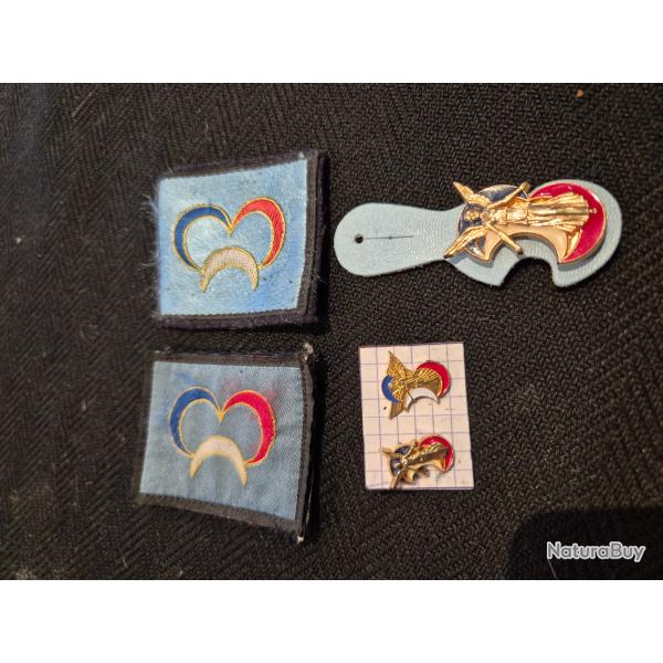 3� DIV / 3� BLB/ 3� DB.Insignes et badges.