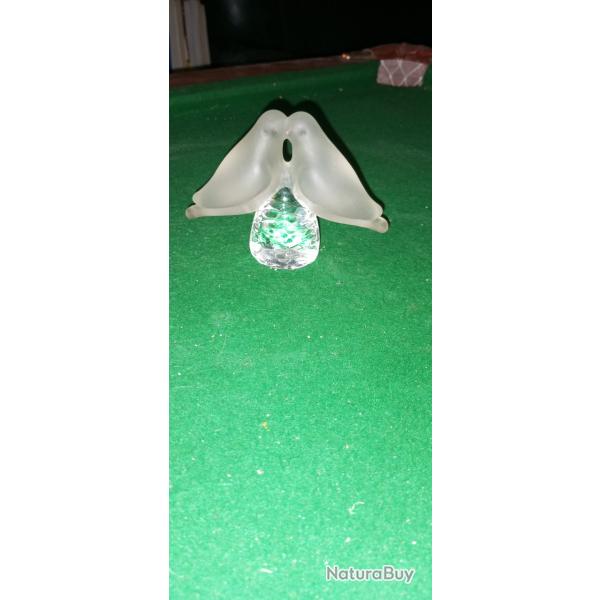 Couple d'inseparables en cristal d�poli