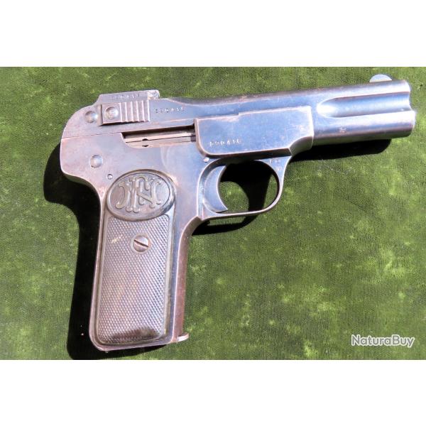 Pistolet semi-automatique Browning 1900 calibre 7,65 mm