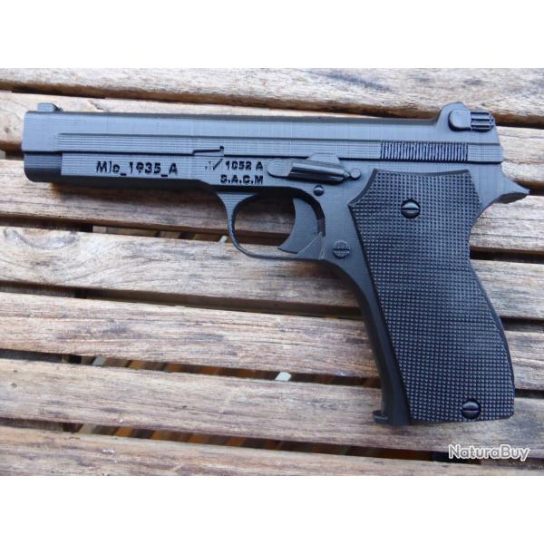 Reproduction de Pistolet Automatique Mod�le 1935A Fran�ais 39-45