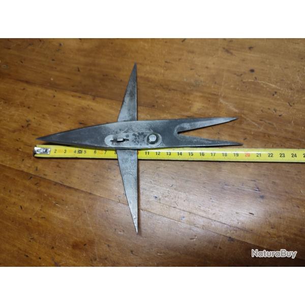 Couteau  �toile � identifier