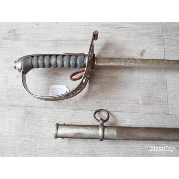 Joli sabre de gala suisse avec lame grav�e.