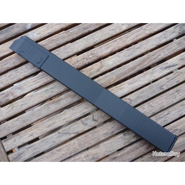 Reproduction de Chargeur de Pistolet Mitrailleur LANCHESTER Britannique 39-45 Marine Maquis