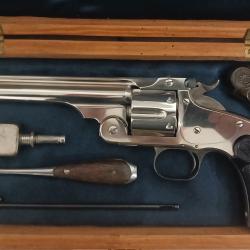Superbe Smith et Wesson num&eacute;ro 3 44 Russian en coffret