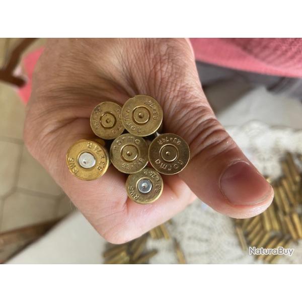 Douilles vides tir�es une fois cal 9.3x74 R x 14