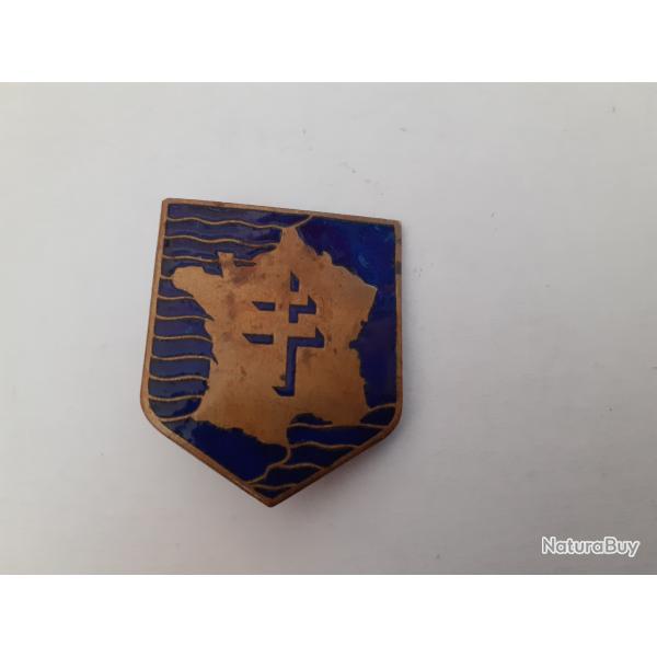 1 insigne Militaire 2e Diivision Blind� Paris AREMAIL