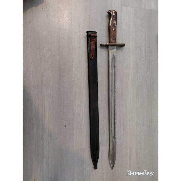 Ba�onnette suisse mod�le � dos scie - 1933 - avec fourreau