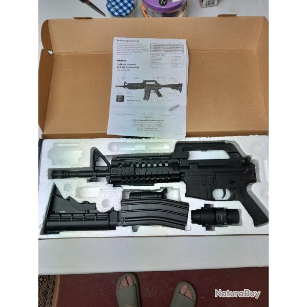 Fusil d'assaut Spring M4 RIS COMMANDO