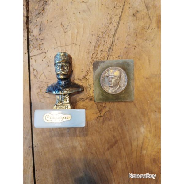 MEDAILLE COMMEMORATIVE GENERAL DE GAULLE et BUSTE MARECHAL FOCH