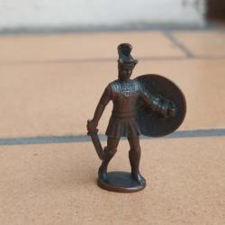 FIGURINE KINDER METAL GLADIATEUR COMBATTANT ROMAIN MODLE N2