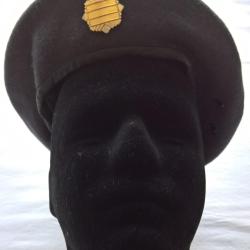 B&eacute;ret police serbe