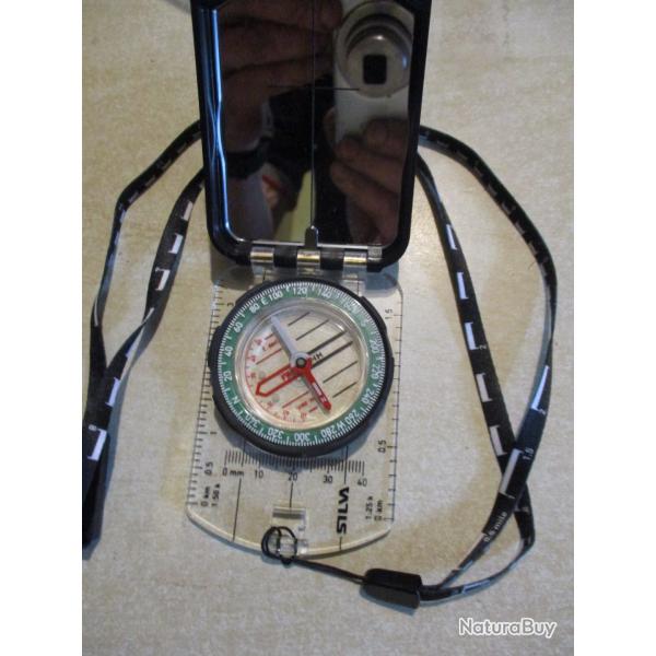 boussole silva ranger neuve