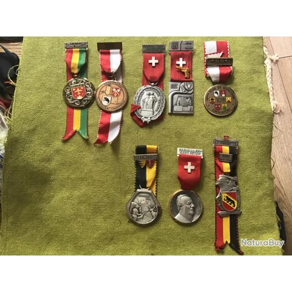 LOT DES 8  M�DAILLES SUISSES